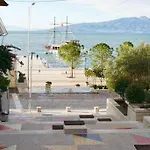 Relax New Apartment-rare Find Near Port 公寓 Sarandë