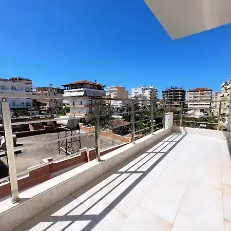 Relax New Apartment-rare Find Near Port