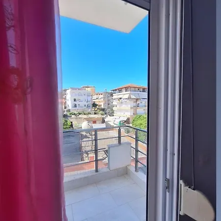 Apartment Relax New Apartment-rare Find Near Port