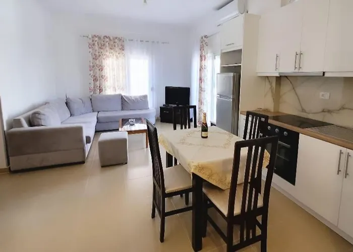 Relax New Apartment-rare Find Near Port Apartamento *