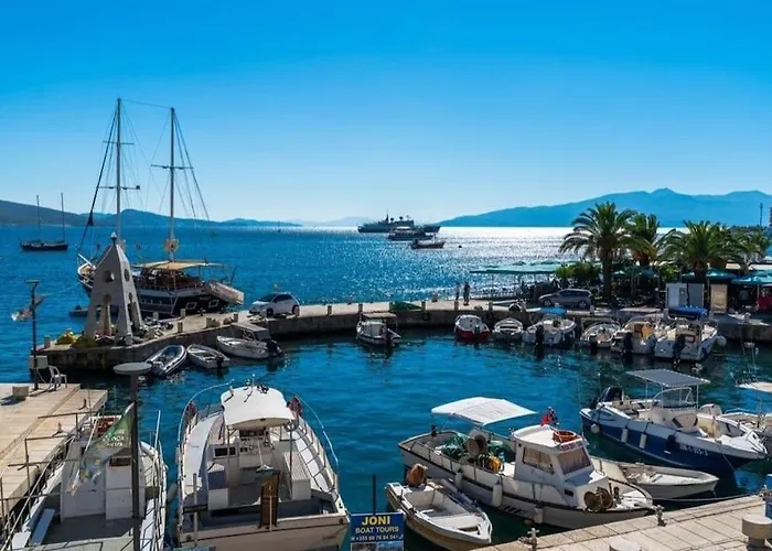 Relax New Apartment-rare Find Near Port * Saranda